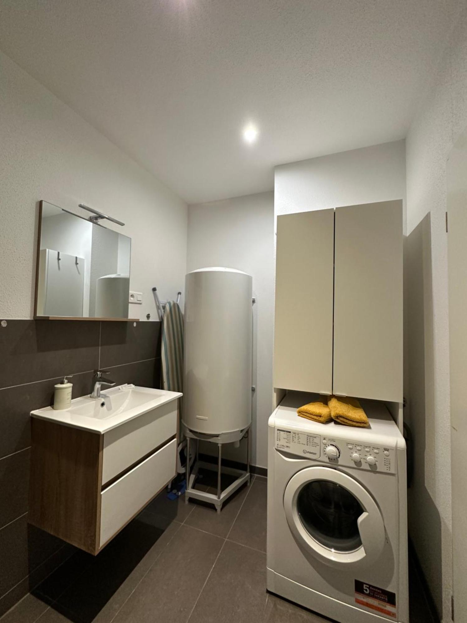 # Le 2 # Tres Beau T3 1Er Etage Tout Confort, Neuf, Mulhouse Centre المظهر الخارجي الصورة