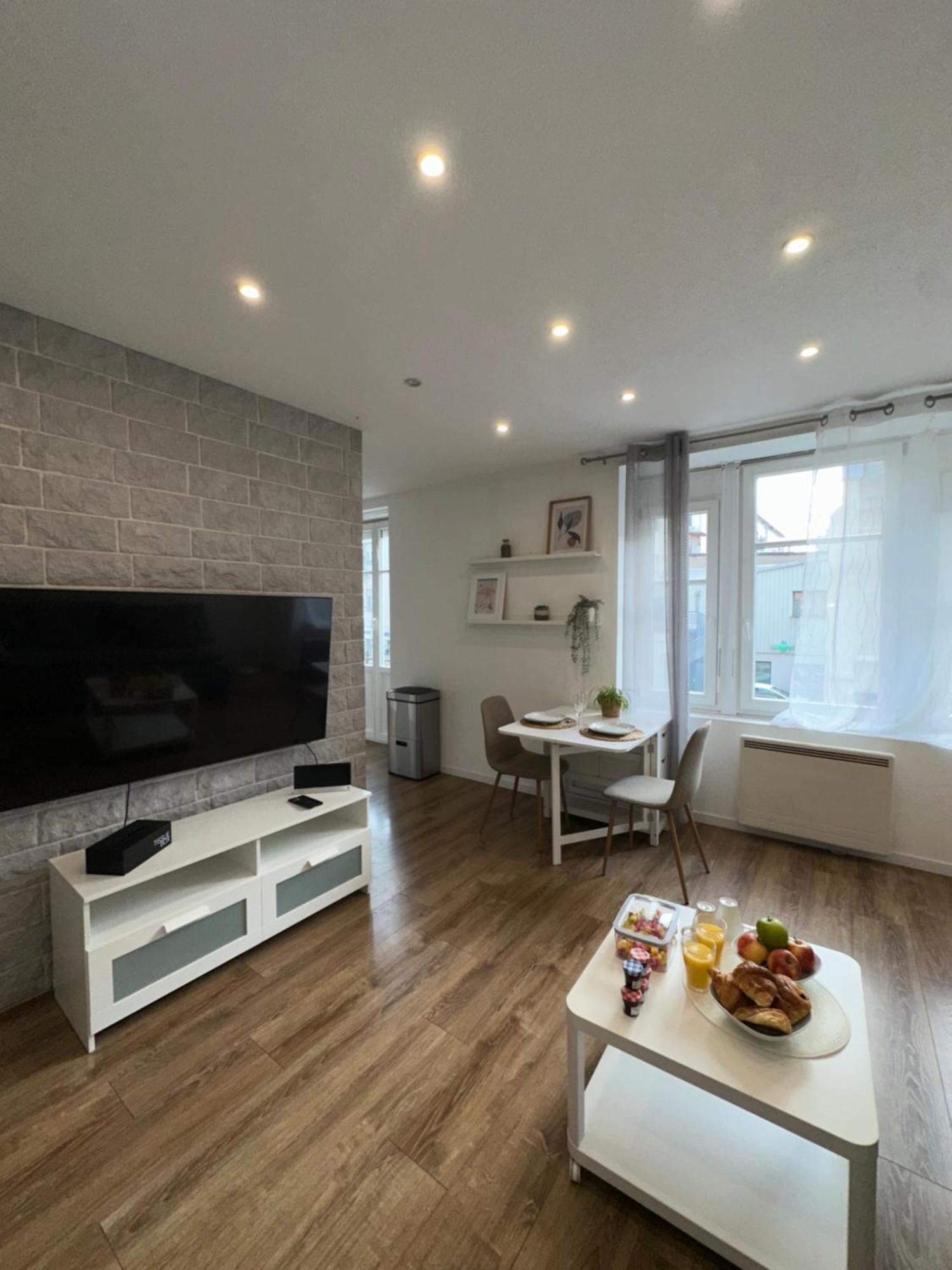 # Le 2 # Tres Beau T3 1Er Etage Tout Confort, Neuf, Mulhouse Centre المظهر الخارجي الصورة