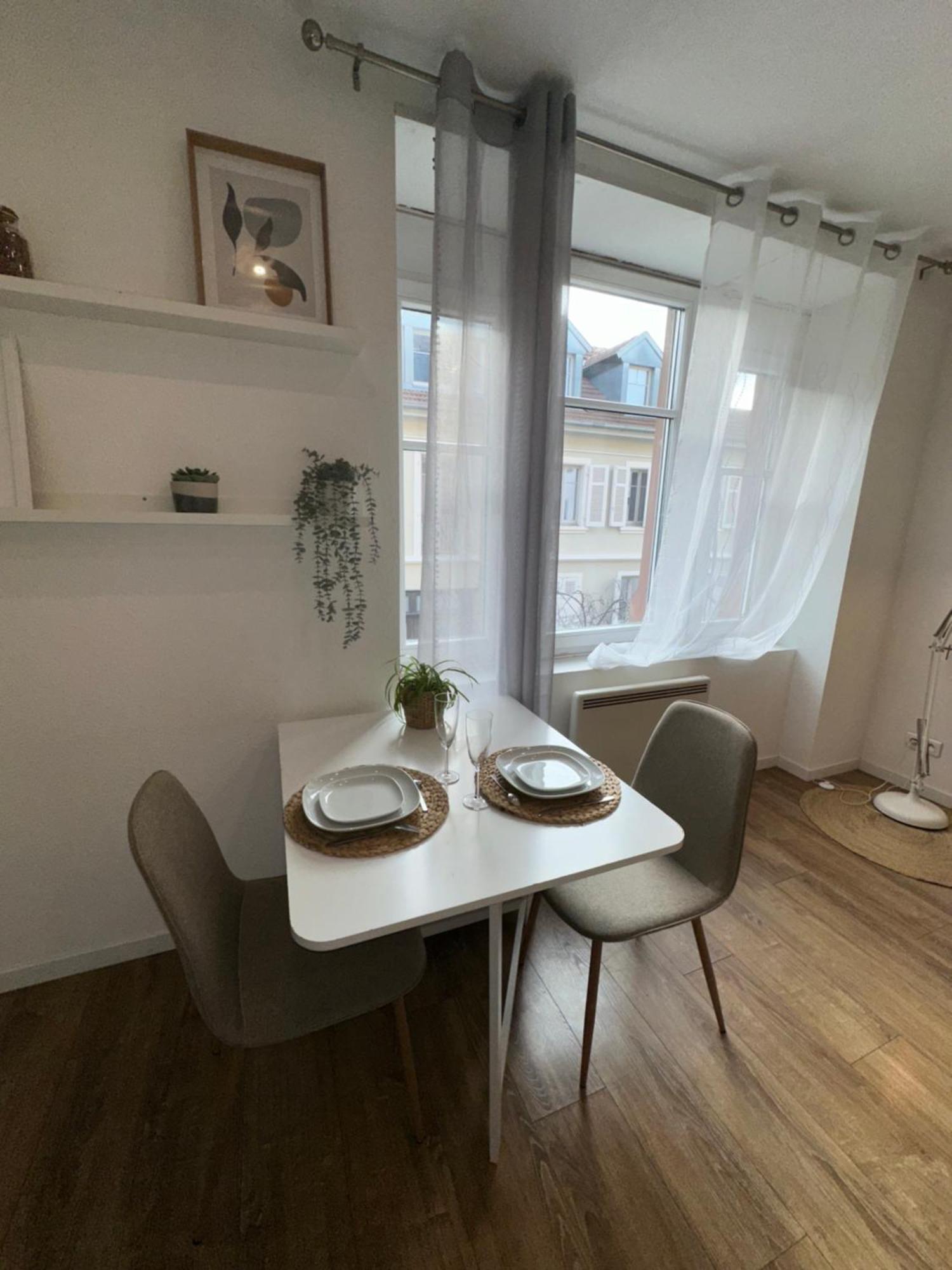 # Le 2 # Tres Beau T3 1Er Etage Tout Confort, Neuf, Mulhouse Centre المظهر الخارجي الصورة